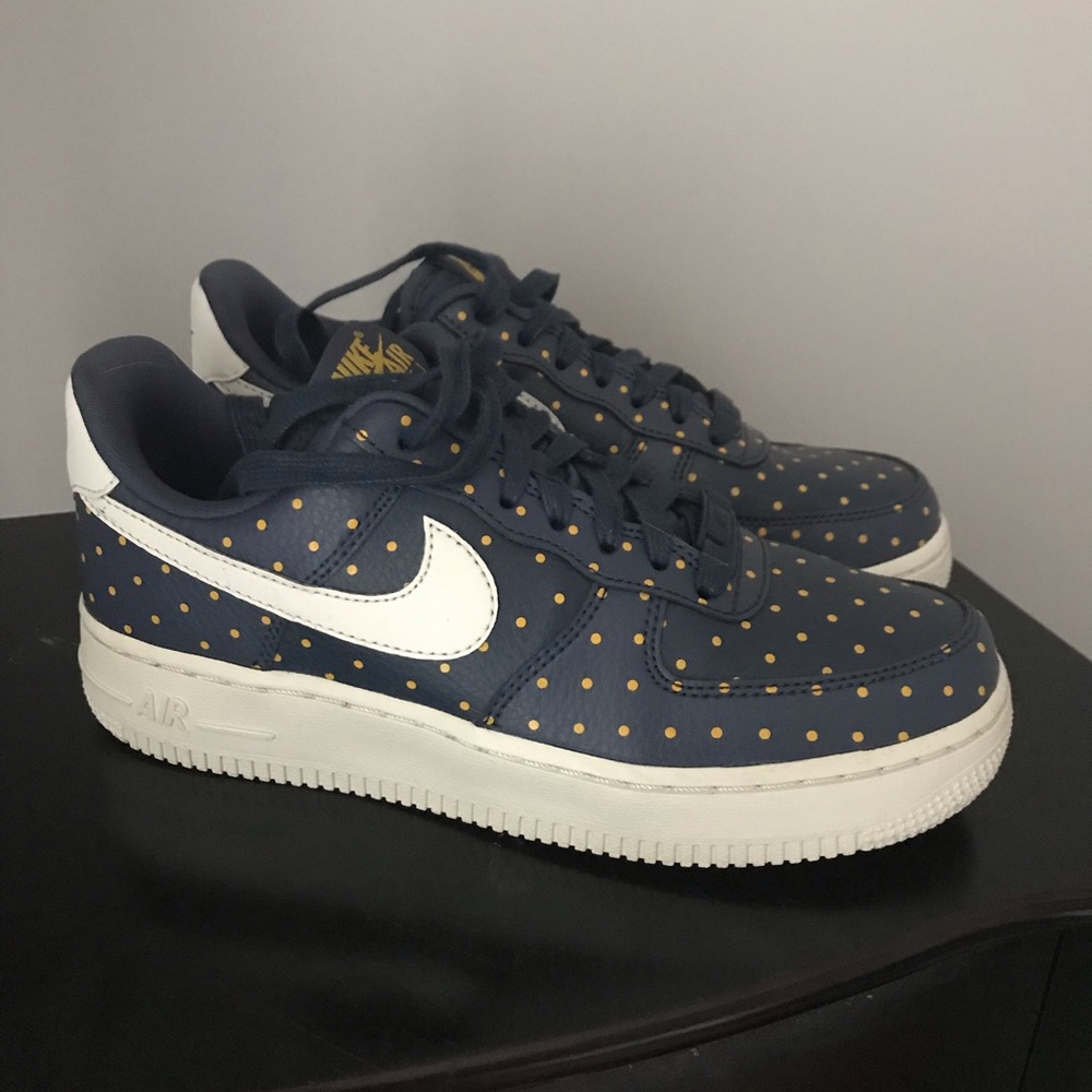 Nike Air Force 1